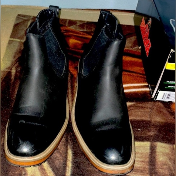 Perry Ellis Other - Like New PreOwned Perry Ellis PortFolio Charles Boots Mens Size 11 Sold Out !!!